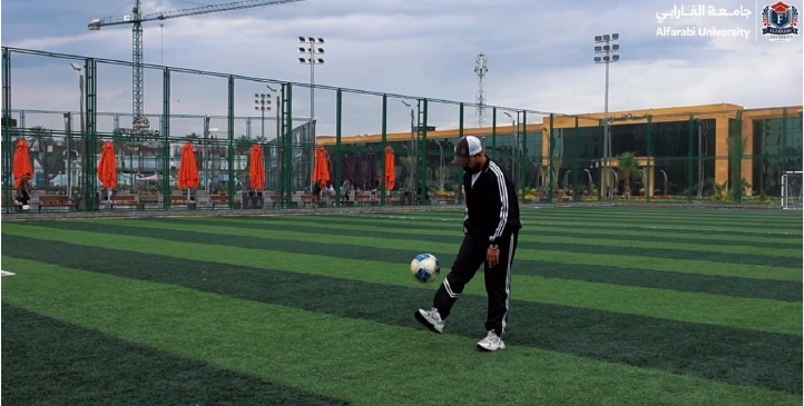 الملاعب الرياضية في الجامعة
